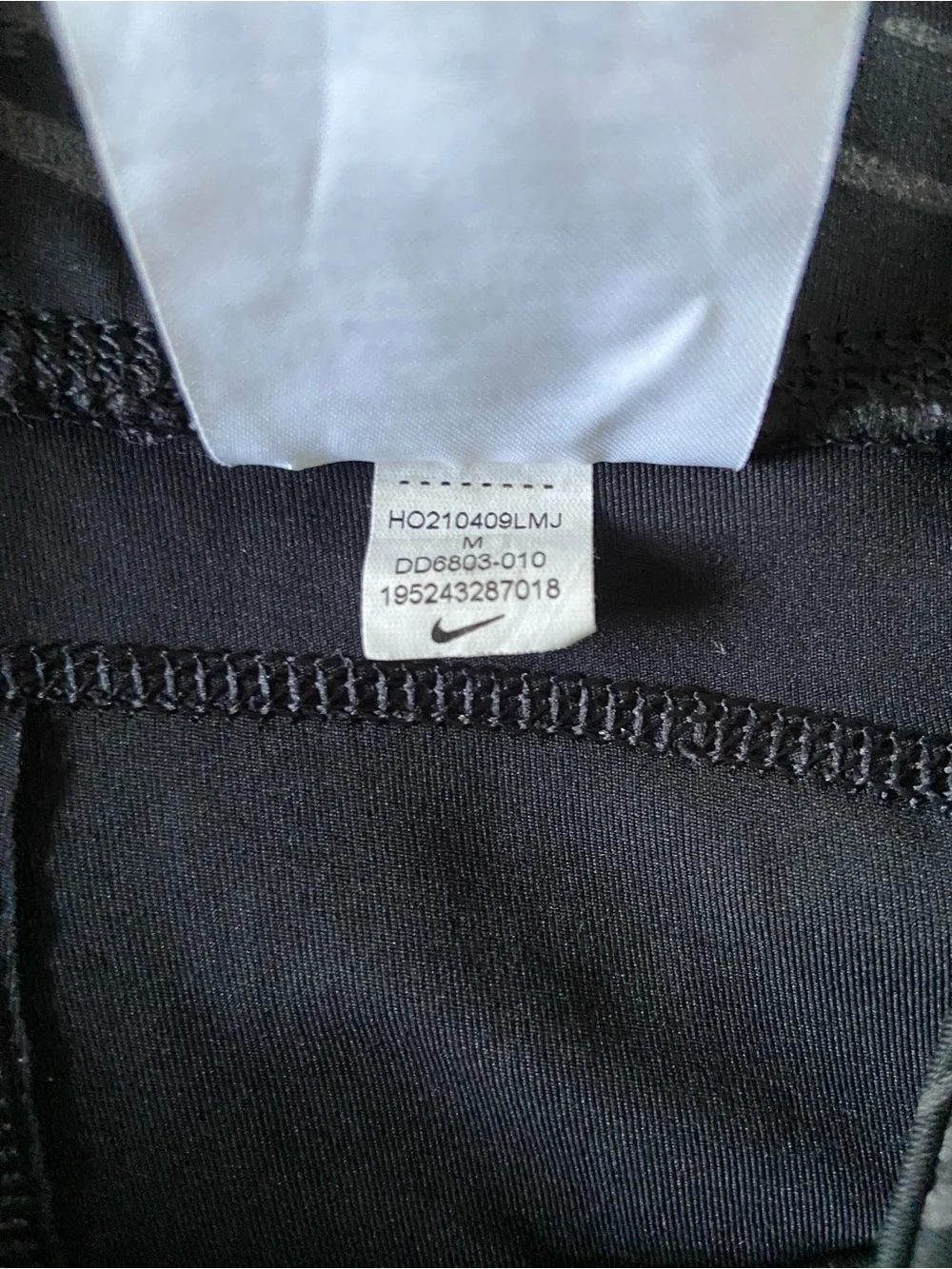 Nike Black Reflective Dri-FIT Leggings with Drawstring and Pockets Women’s Small